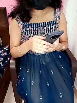 o_yes_bhabhi Live Chatrum