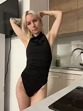 Naomi_Nocturnn Live-seksikameraesitys
