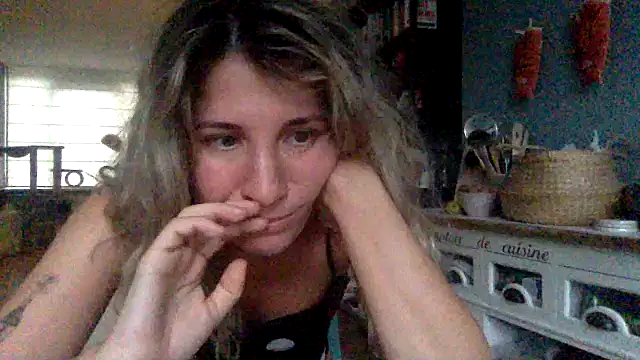 lindy94 live-chat rom