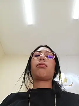 CrystalRouse19 live-chat rom