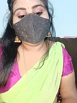 Živá chatovací místnost Tamil_Hot_Subha