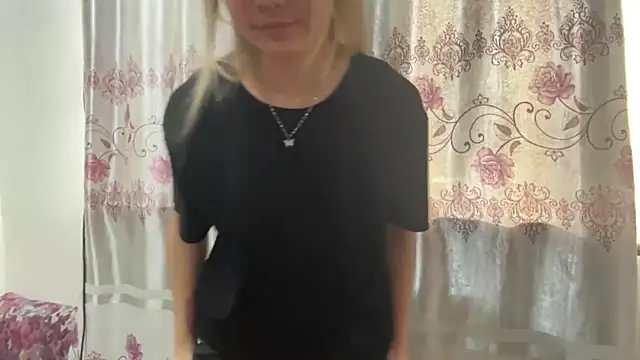 CloudyClamber Cameră chat live
