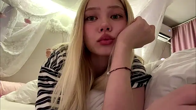 LinaFloww 실시간 채팅방