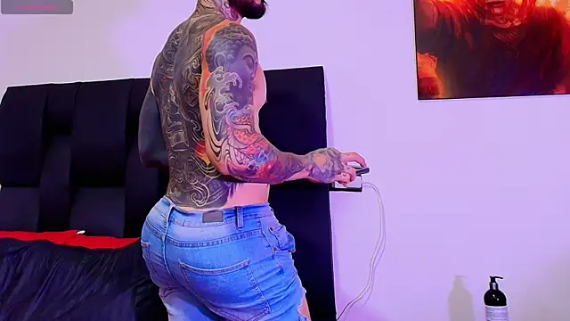 dilan_scootk_j's Live Sex Cam Show