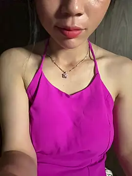 Aria_Maya élő chatszobája