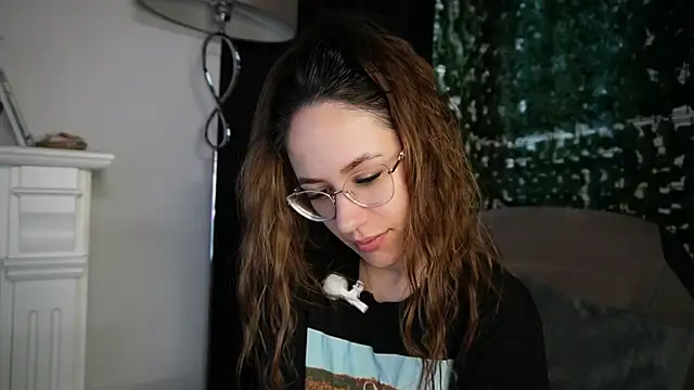 חדר צ'אט בשידור חי של Nicole_Bliss