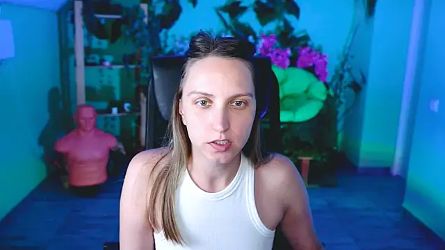 ErinWise's Live Chat Room