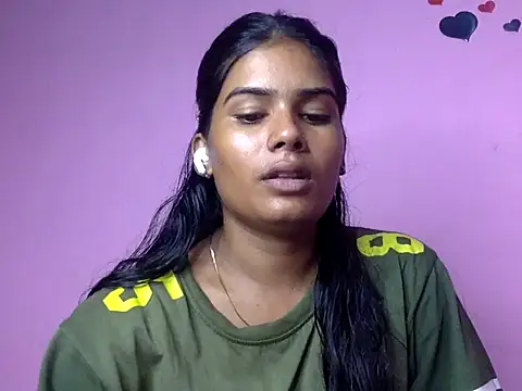 Ferari_royalred Live Chatraum
