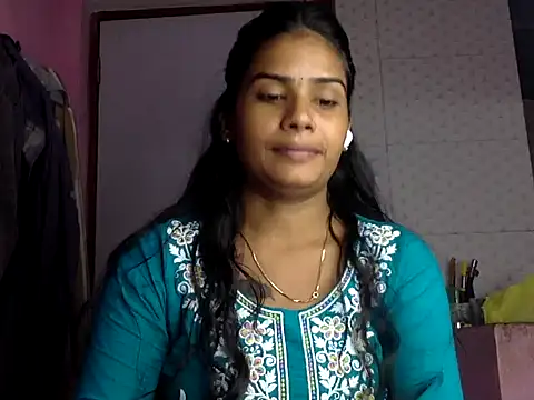 Ferari_royalred – live chatrum