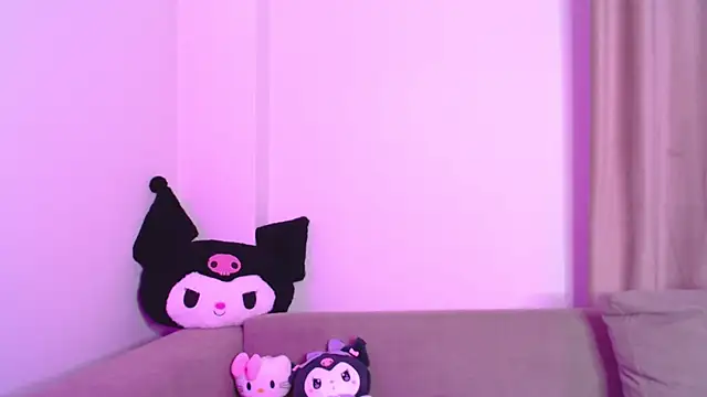 jennrubyy's Live Chat Room