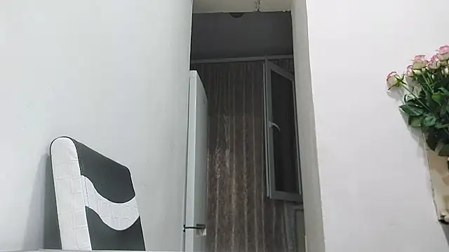 FeliniKatechini Live Chatraum