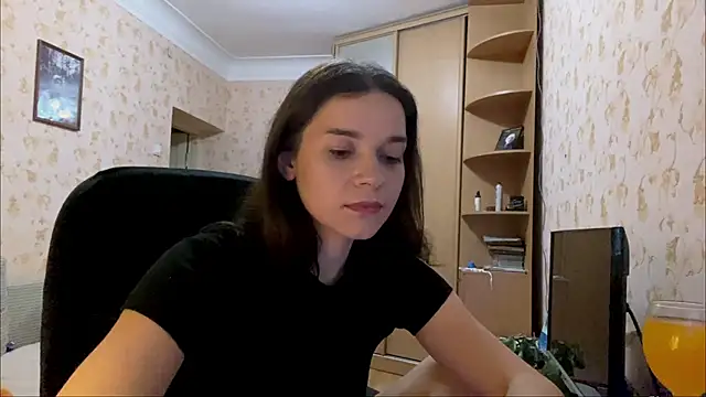 komerialimoros – Naživo chatovacia miestnosť