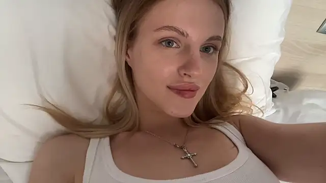 Show webcam porno en direct de UnwedGrist