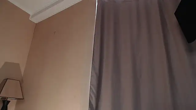 _melody_marks_'s Live Chat Room