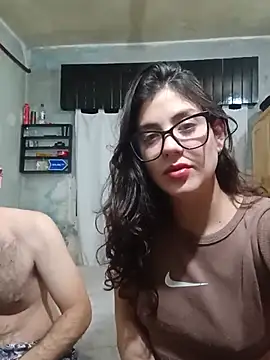 Živá chatovací místnost labellaylabestia9700