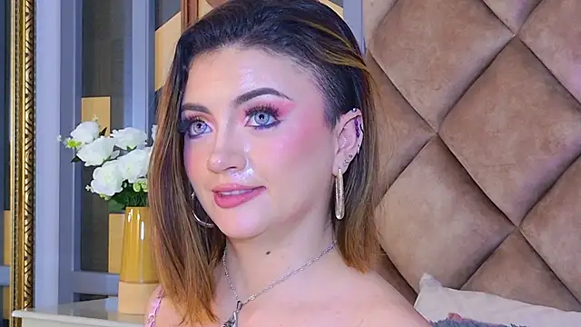 Živá chatovací místnost EmilyDufour