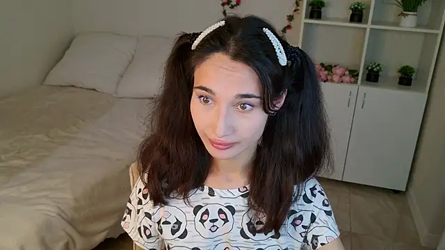 Eleonora_Sun Live Chatraum