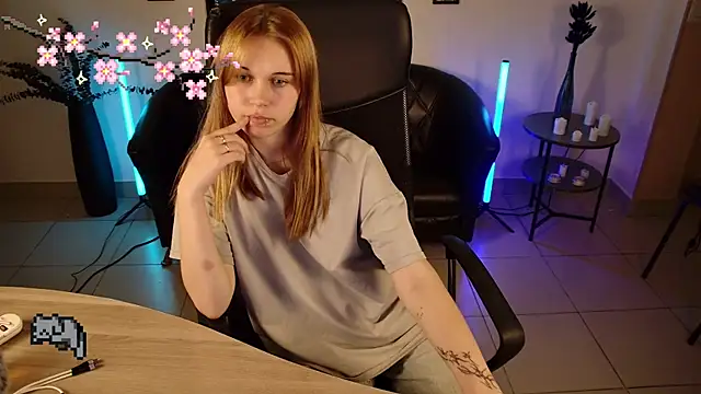 Živá chatovací místnost KayaFederico
