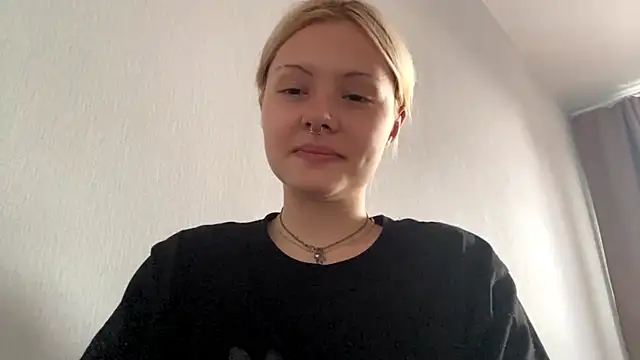 VerdieVillanveva's Live Chat Room