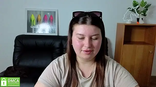 Chat soba uživo modela Katina_deeplou4
