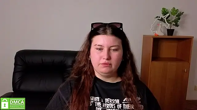 Katina_deeplou4 Live Chatrum