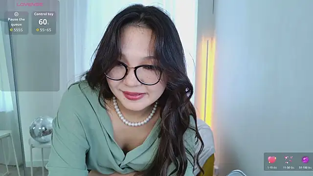 AlishaCloudn Live chat-huone
