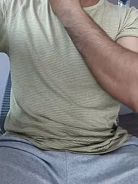 8inch_hunk19's Live Sex Cam Show