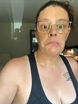 Chat ao vivo de MatildaJane5