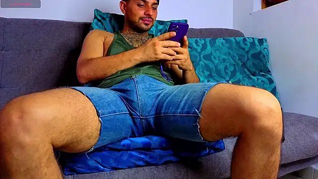 Lucien_Crow's Webcam Show