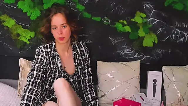 Chat soba uživo modela Lana_Wintour