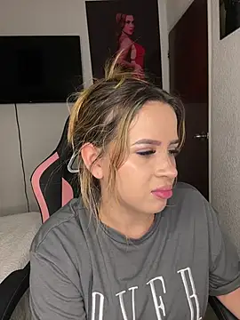 Trixie1__ – live chatrum