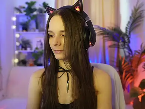 Anna_Leah_'s Live Chat Room
