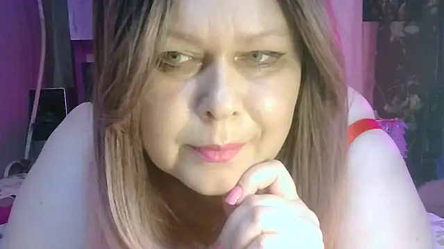 Roksolana5398's Live Sex Cam Show