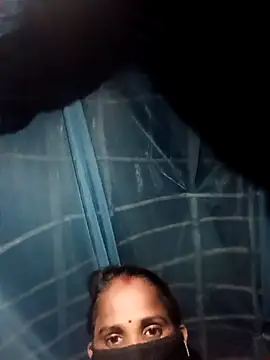 Chat soba uživo modela Khusbu_yadavv