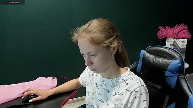 Chat soba uživo modela Eda_Vixen