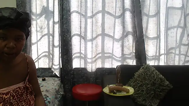Živá chatovací místnost Mad4DickX
