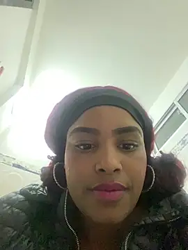 غرفة دردشة Ayla_Noir المباشرة