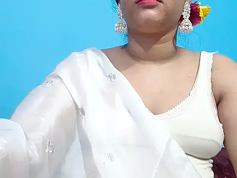 Adhiti_1 লাইভ চ্যাট রুম