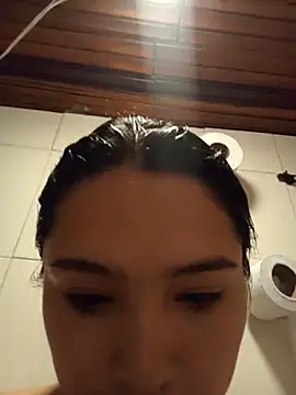 michellee444 élő chatszobája