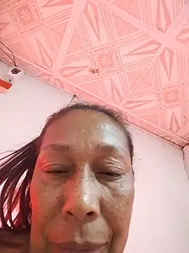חדר צ'אט בשידור חי של Sweet-Latina-Milf