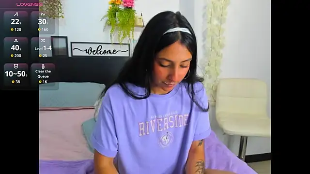 Eli_Cute_01's Live Chat Room