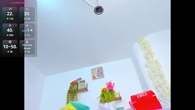 Phòng Chat Trực Tiếp Eli_Cute_01