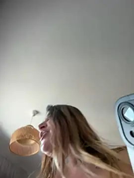 Živá chatovací místnost realdoll