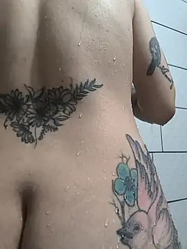Živá chatovací místnost angiegothic