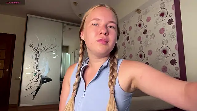 AmeliaOakheart's Live Sex Cam Show