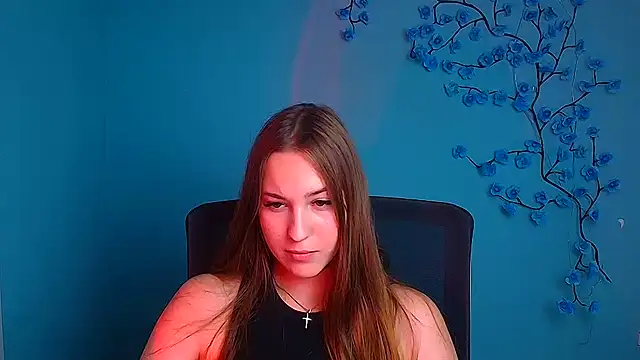 Živá chatovací místnost Holly_Mooon_