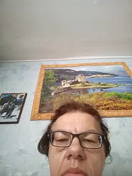 Chatroom en direct de Olena72531