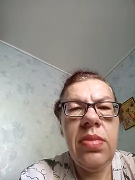 Olena72531 live-chat rom