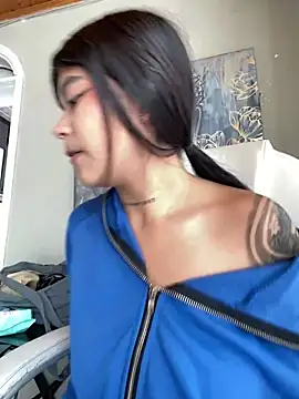 ViioletaXXX's Live Chat Room
