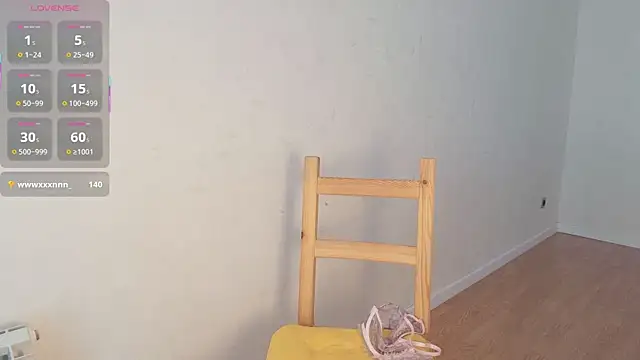 yeniimai's Live Chat Room